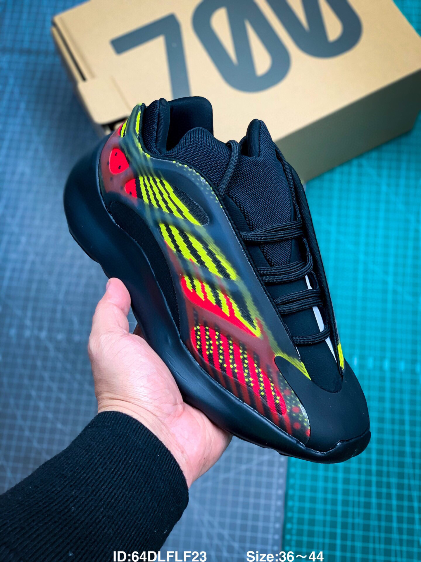 Adidas yeezy 700 negras hotsell y rojas