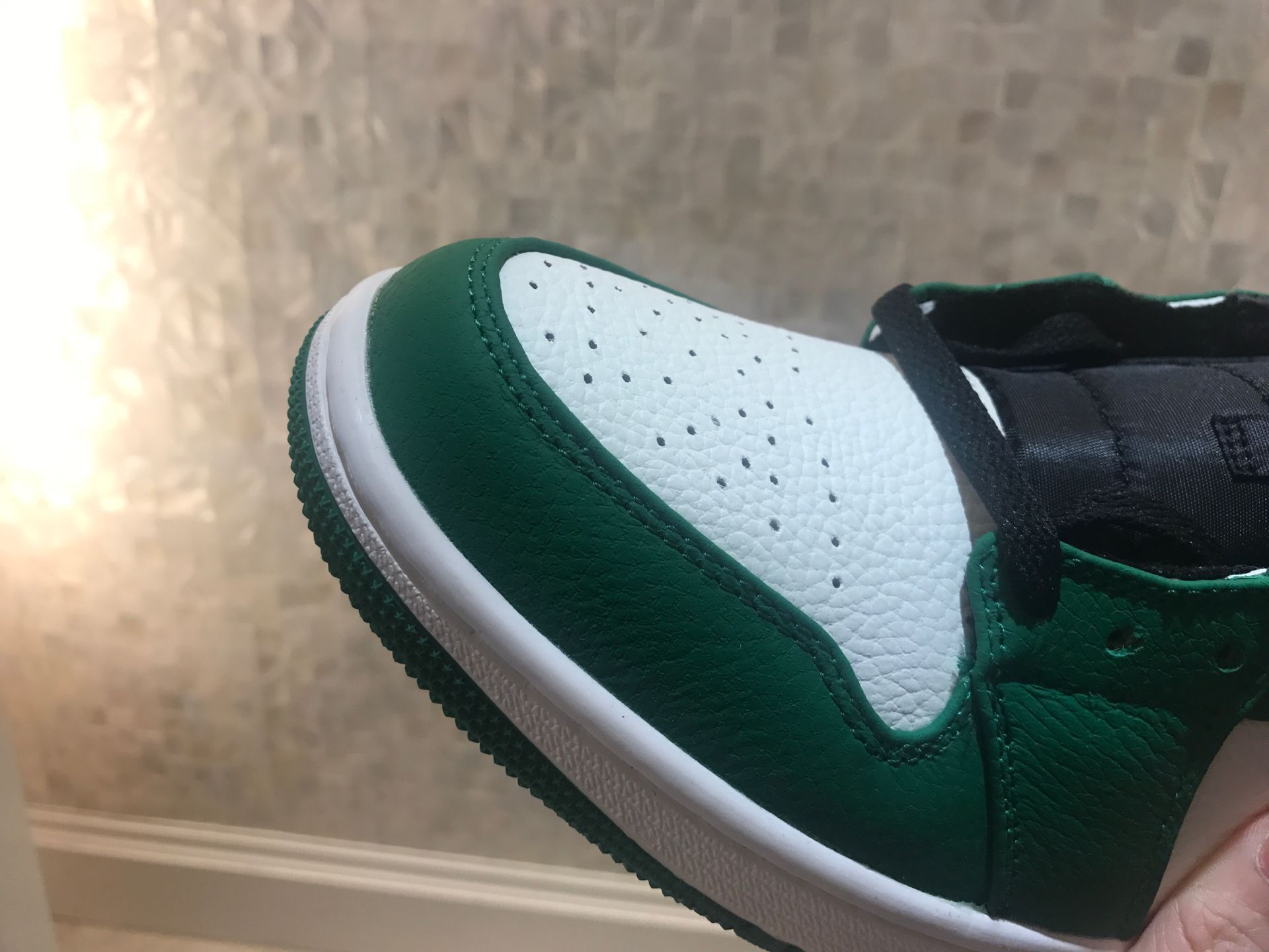 jordan air jordan 1 retro mid