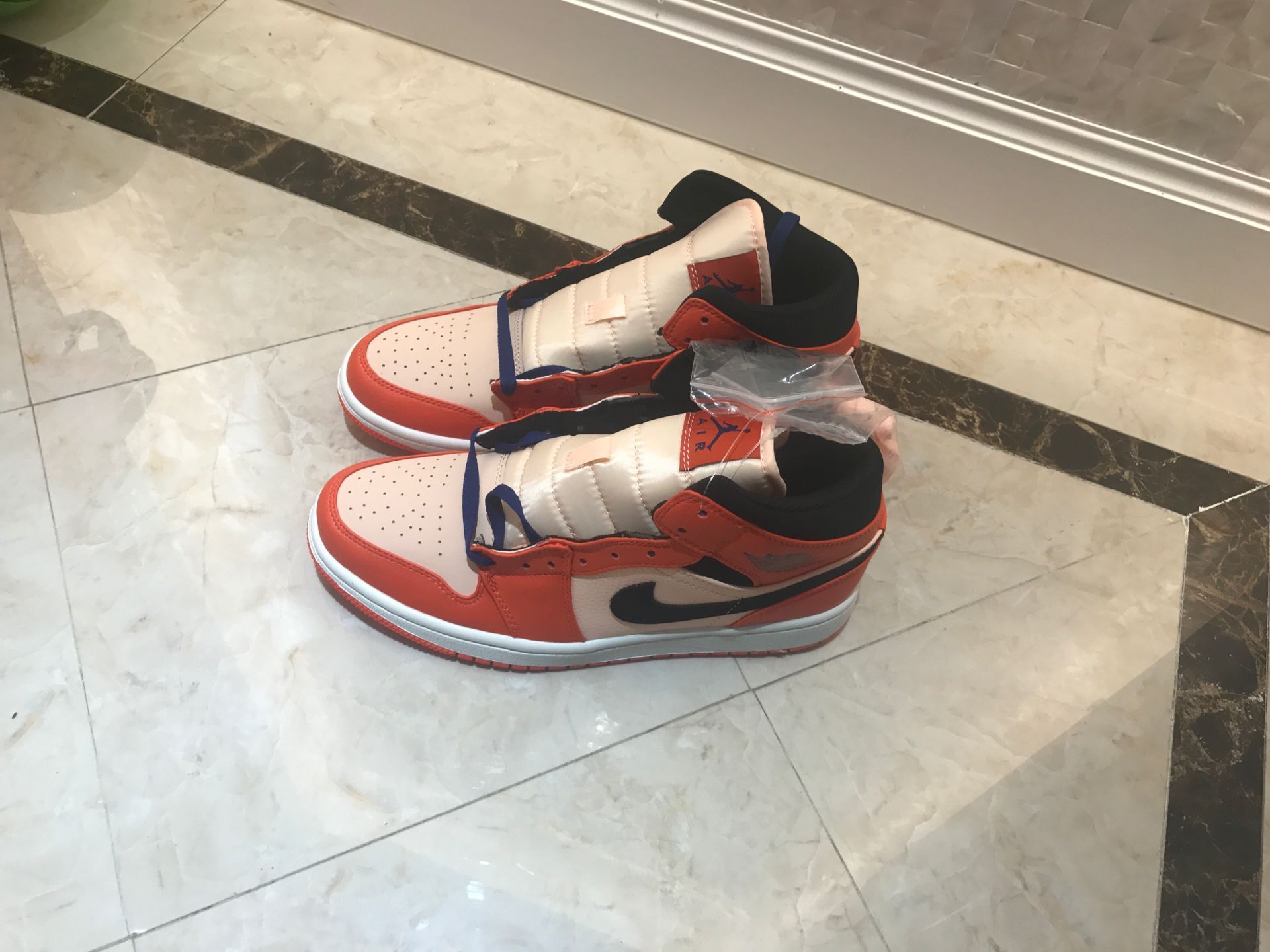jordan air jordan 1 retro mid
