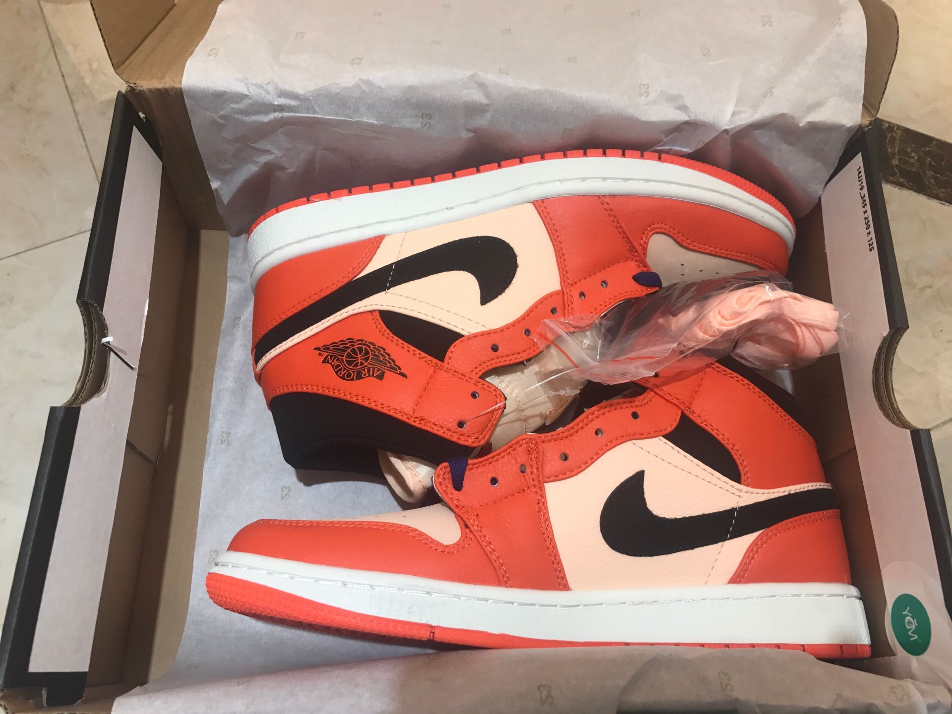 jordan air jordan 1 retro mid