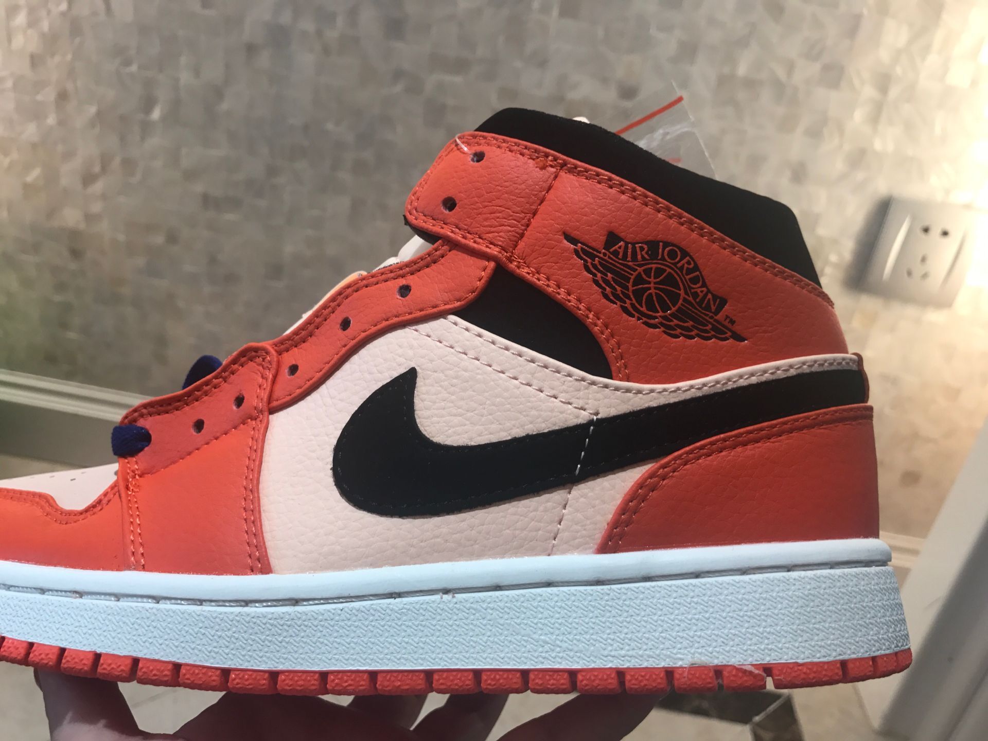 jordan air jordan 1 retro mid