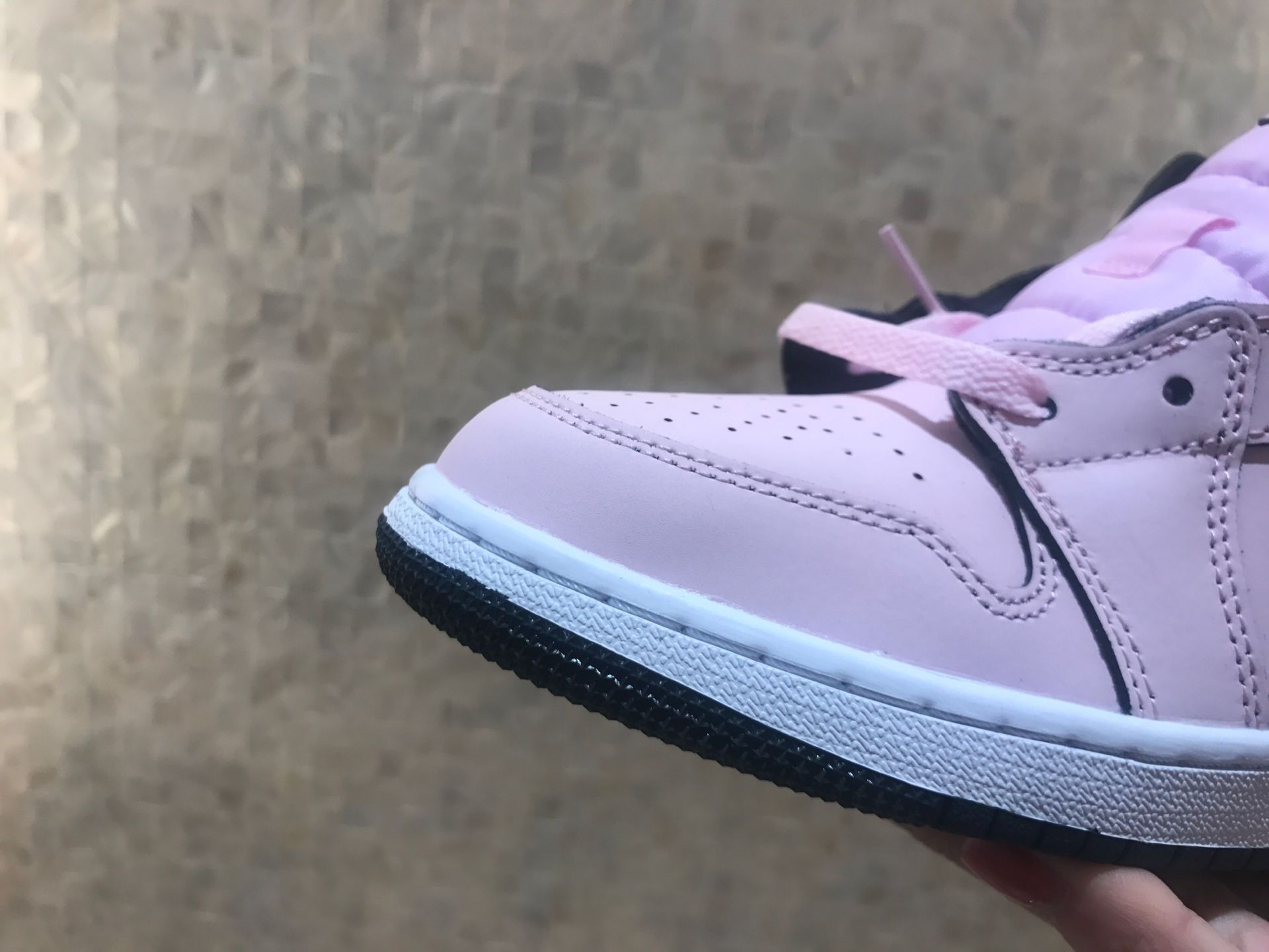 jordan air jordan 1 retro mid