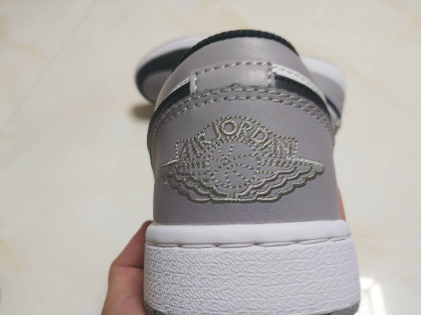 jordan air jordan 1 retro low