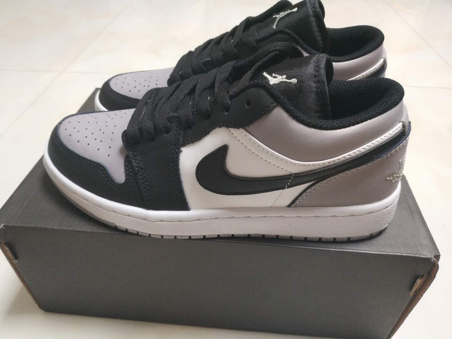 jordan air jordan 1 retro low