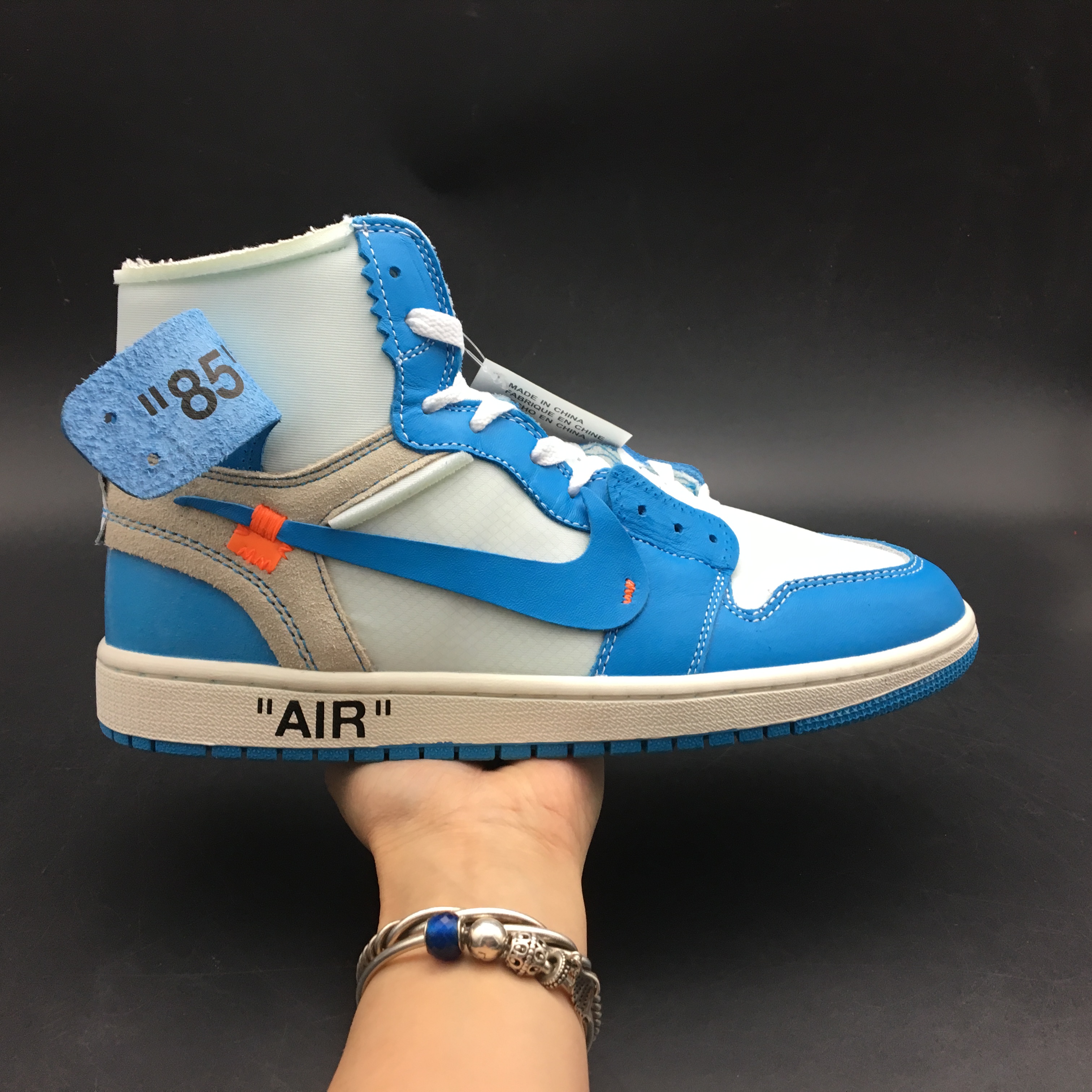 jordan air jordan 1 retro mid