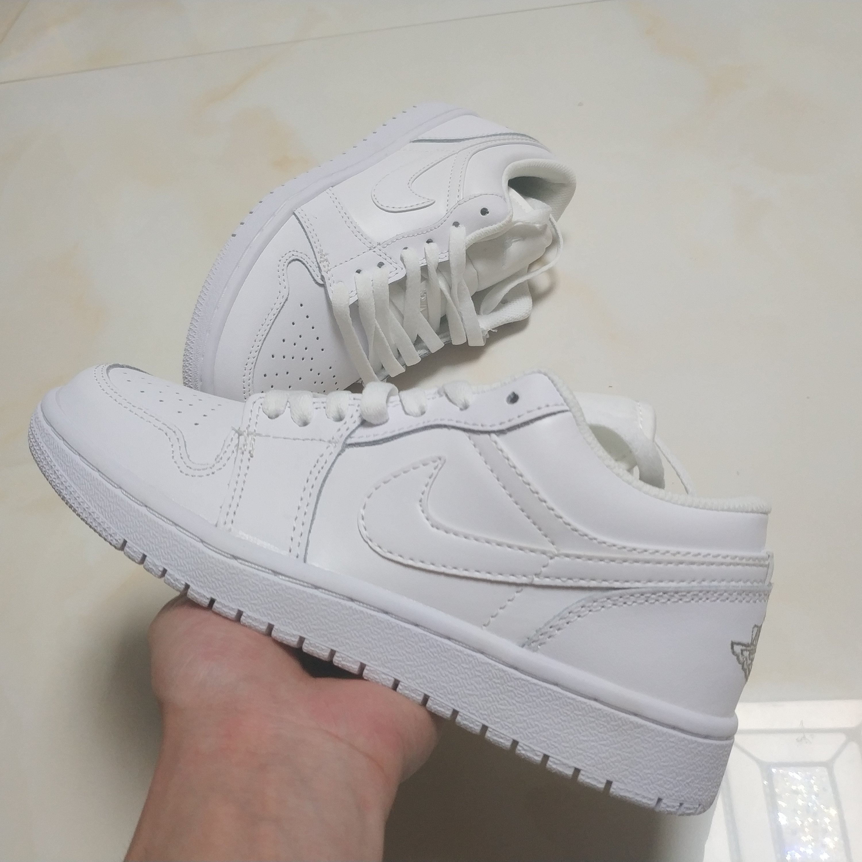 jordan air jordan 1 retro low