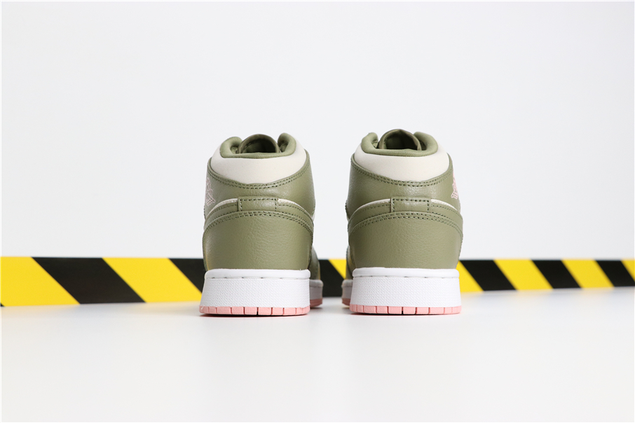 jordan air jordan 1 retro mid