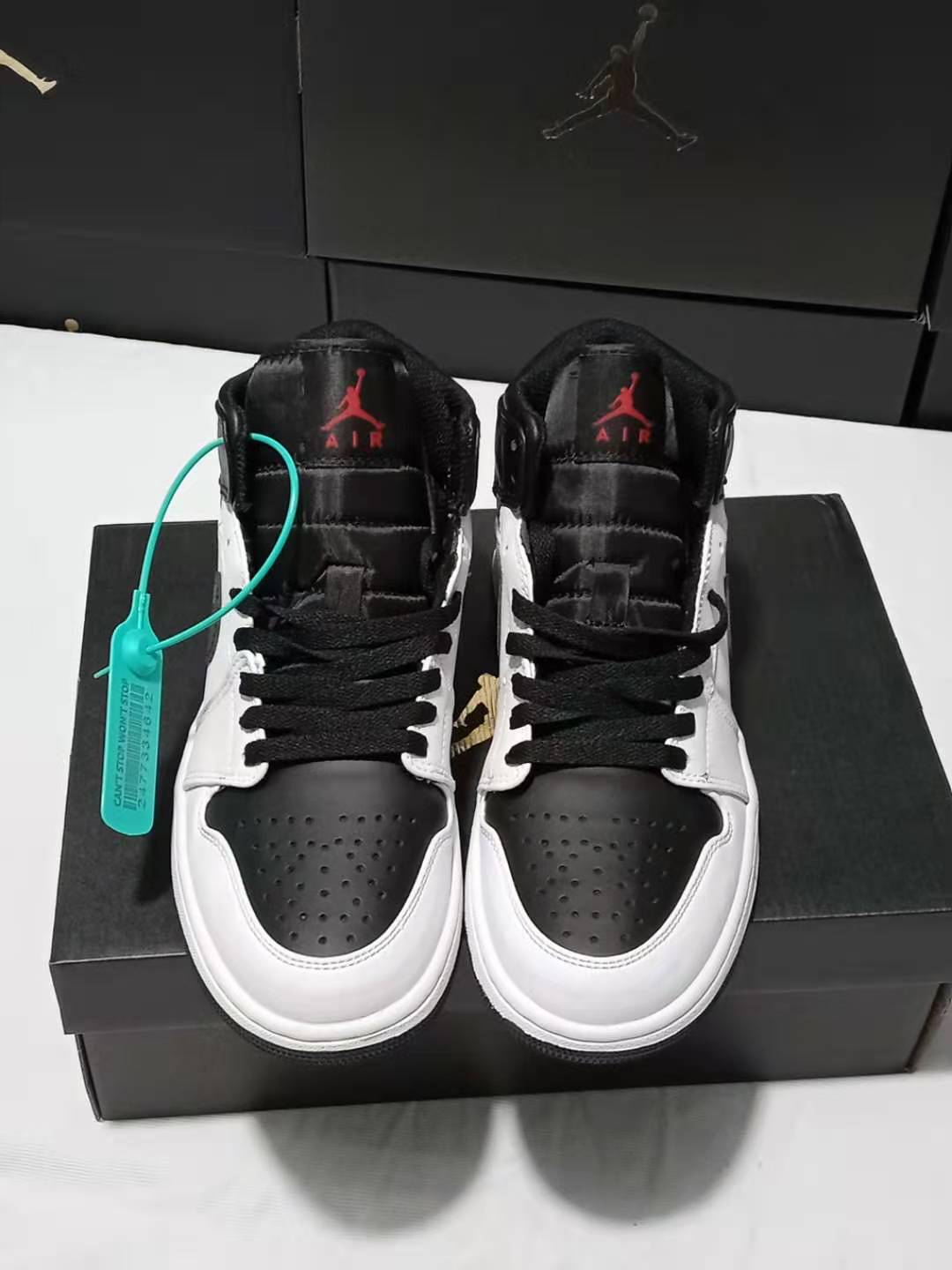 jordan air jordan 1 retro mid