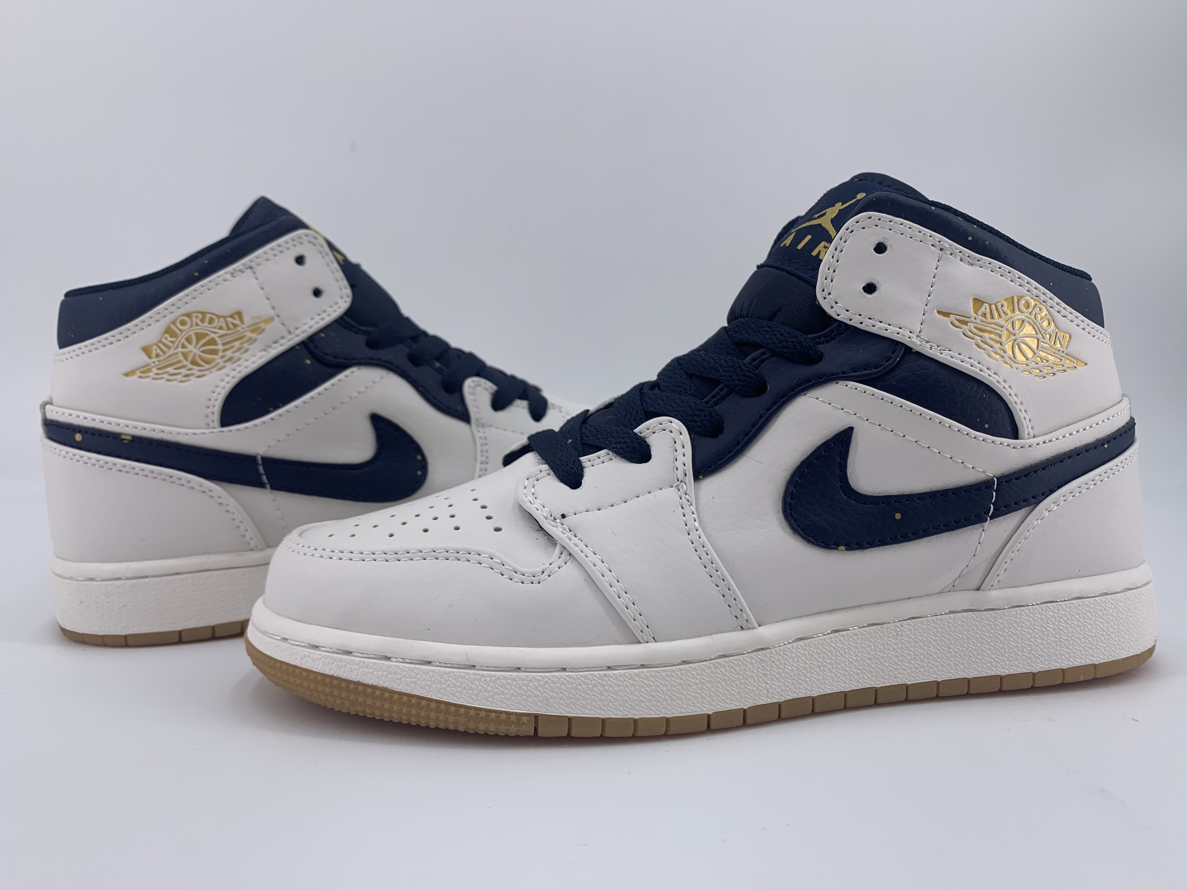 jordan air jordan 1 retro mid