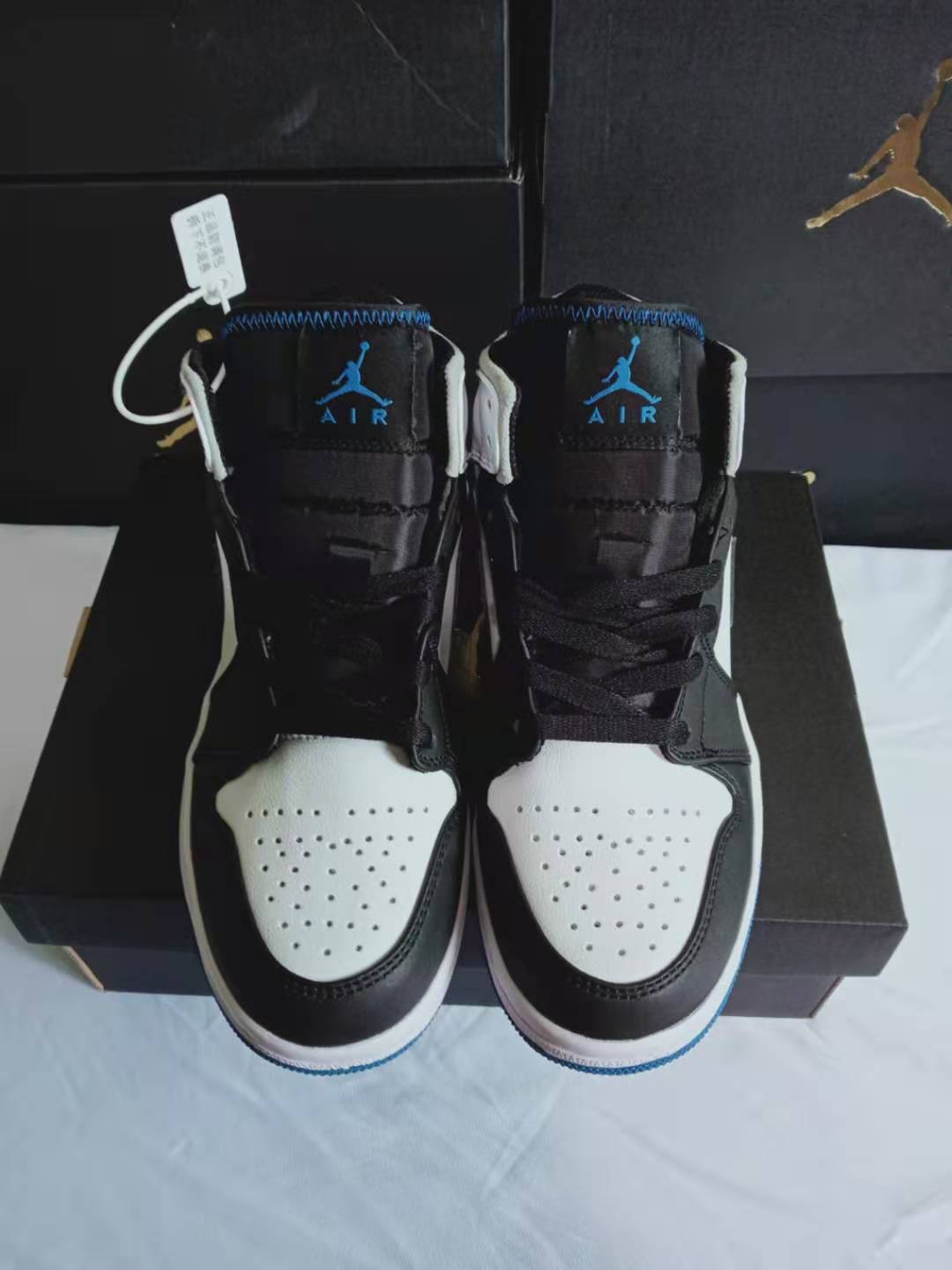 jordan air jordan 1 retro mid