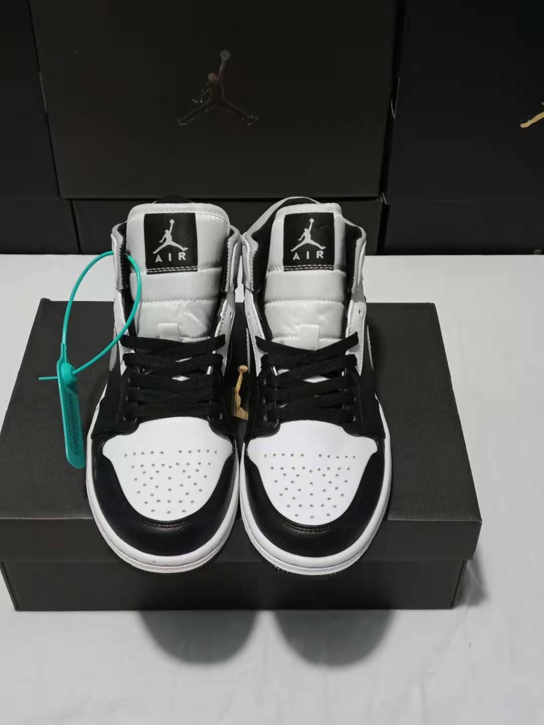 jordan air jordan 1 retro mid