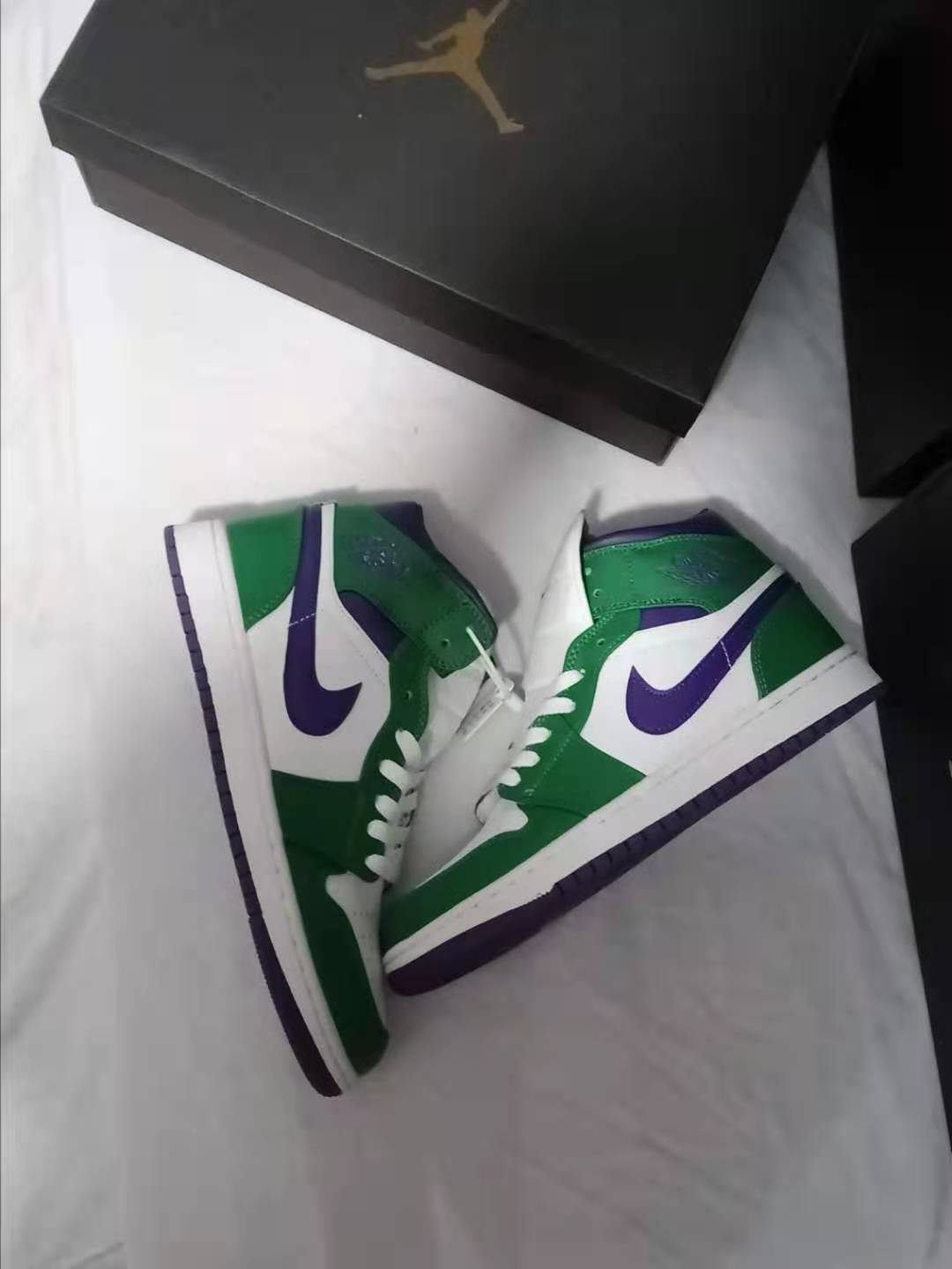 jordan air jordan 1 retro mid