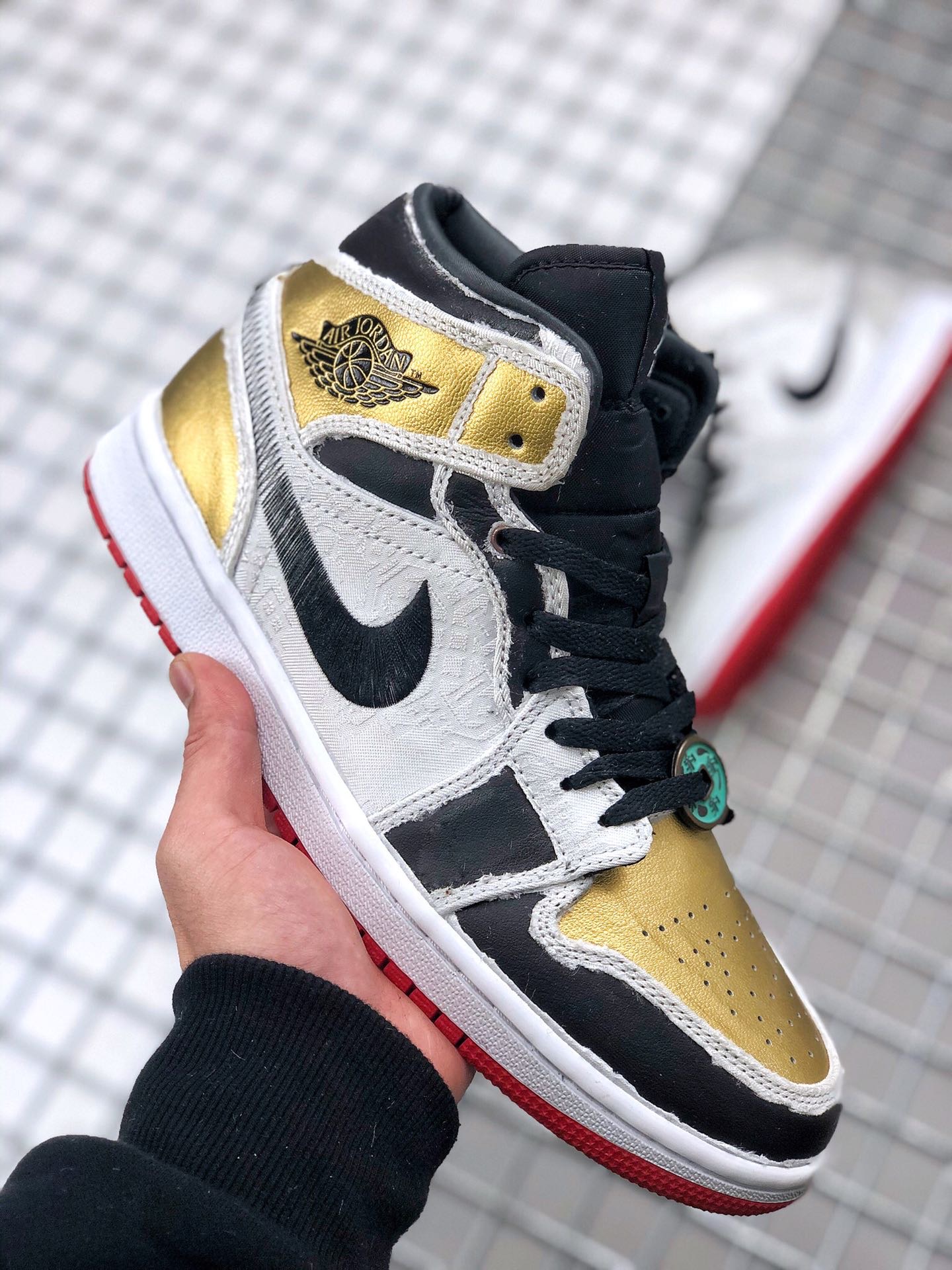 jordan air jordan 1 retro mid