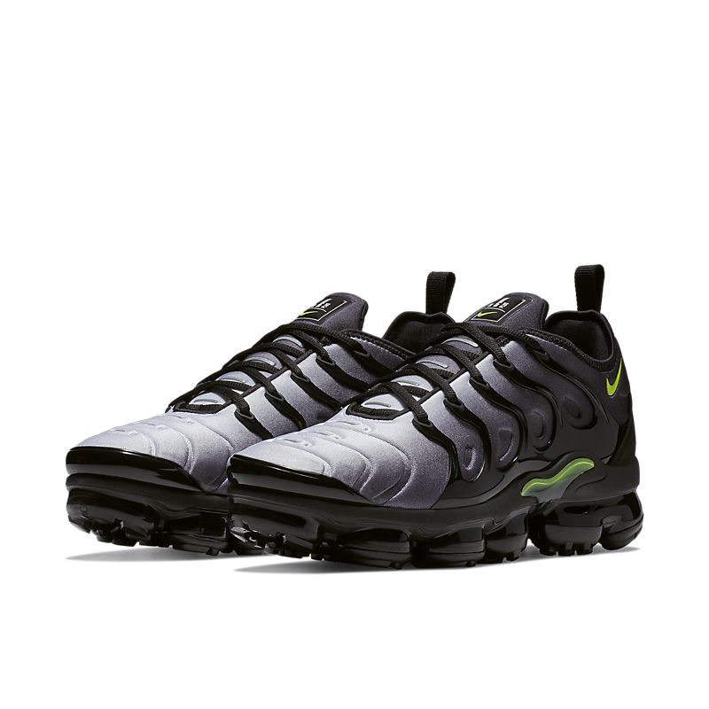 nike air vapormax tn plus